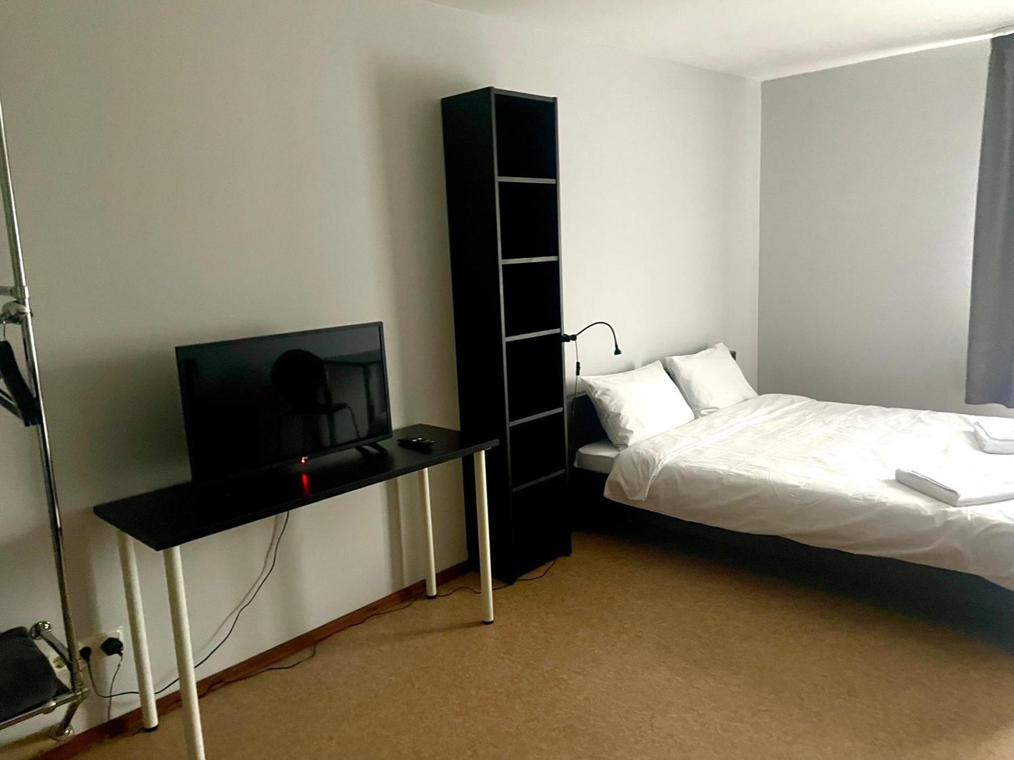 Central Hostel يلغافا المظهر الخارجي الصورة